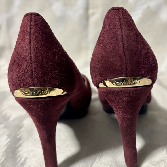 Calvin Klein Shoes Paulette wine Suede Pumps heels 7.5 - Picture 12 of 13